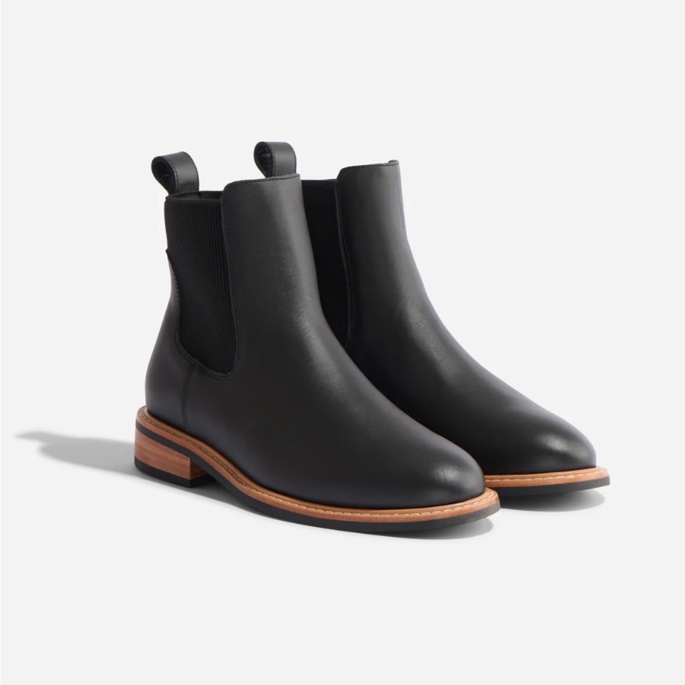 Nisolo Leather Chelsea Boots